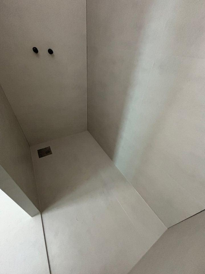 (완성된 모습) 매끄러운 라인이 돋보이는 졸리컷 레진 마감