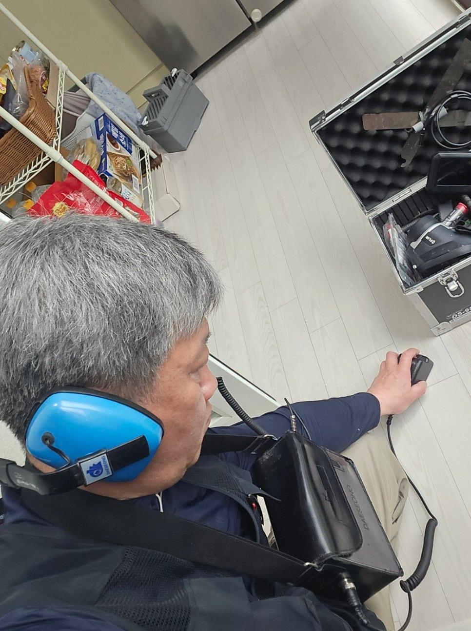 누수 점검이 필요한 실내 공간의 모습