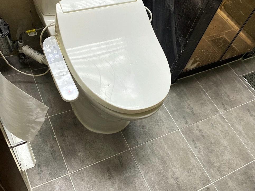 공사 완료 후 화장실 상태 확인