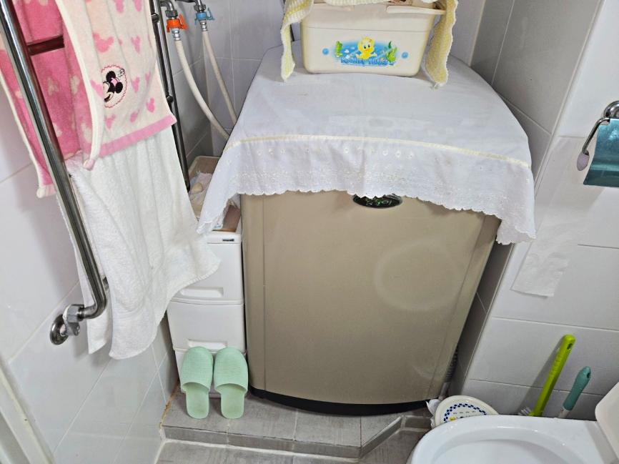 정리된 화장실 전경