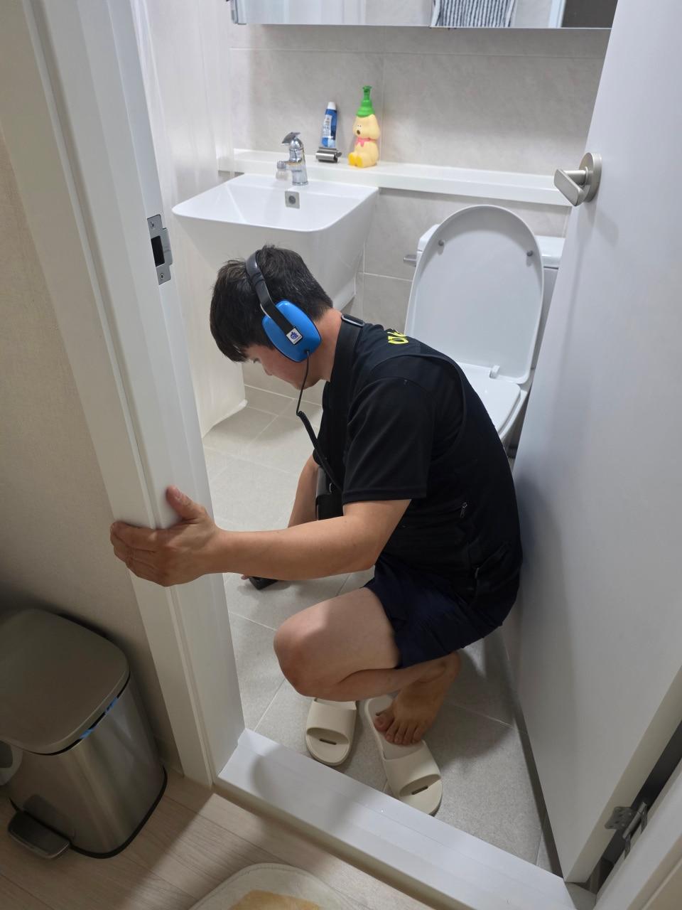 물 사용이 많은 욕실 내부