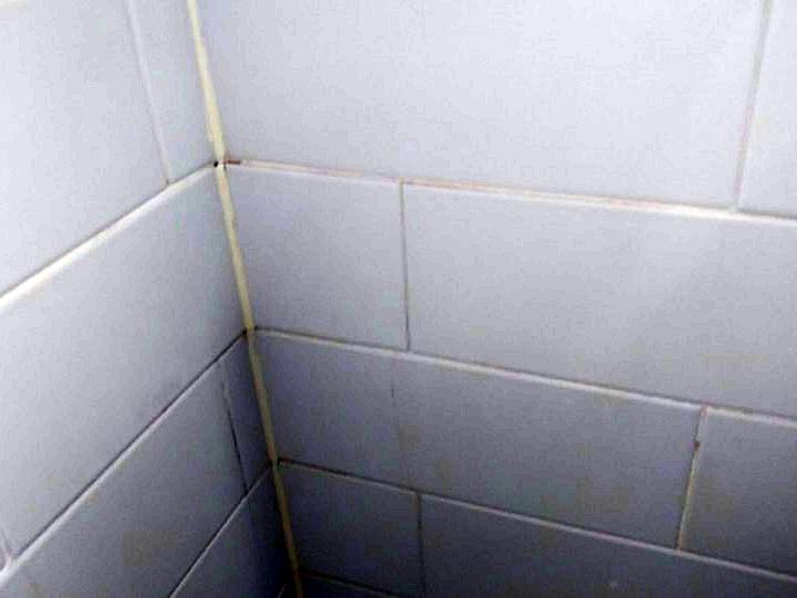 배관 이상 여부를 확인하는 공압 검사 과정