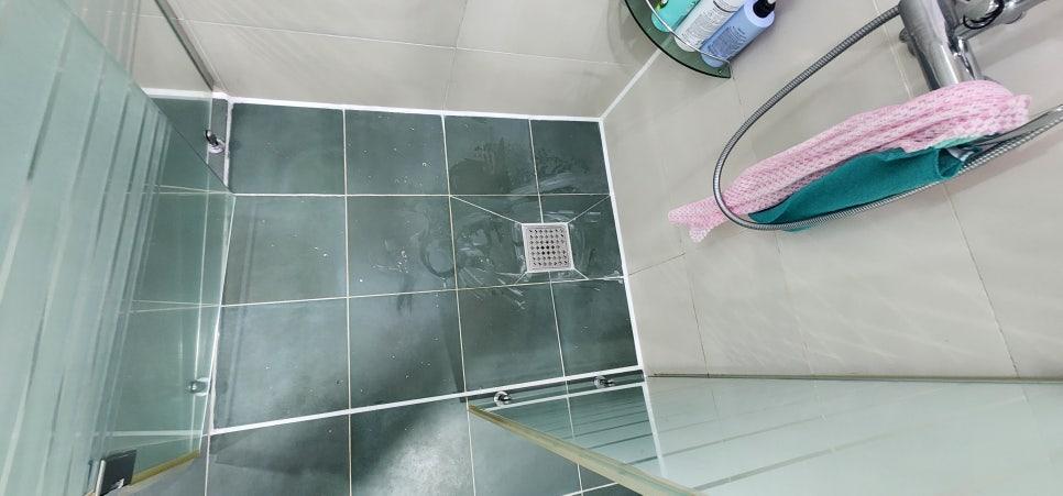 욕실 내부 점검 상황