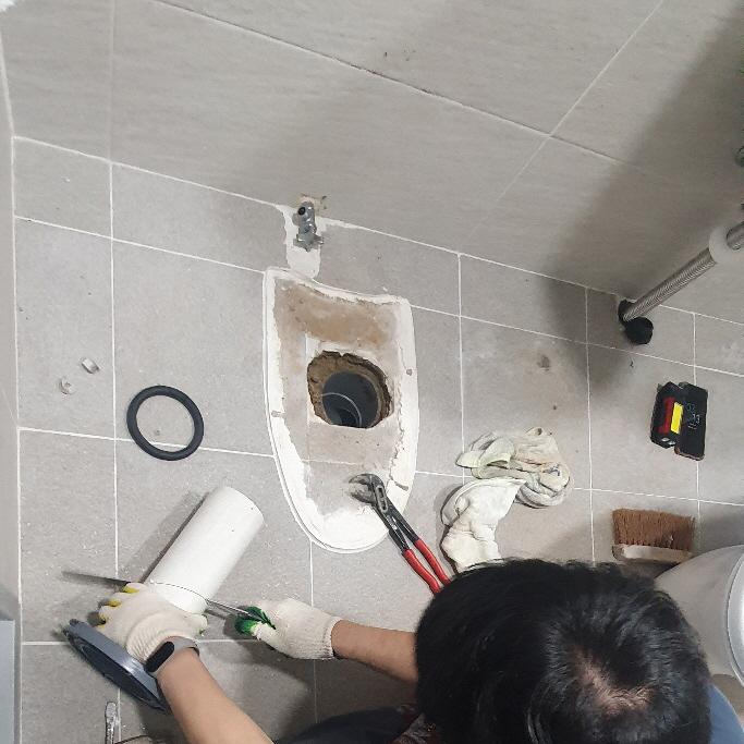 배관 연결부 및 구멍 마감 시공
