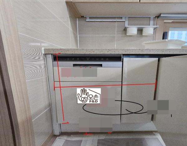 크림·아이보리 필름 인테리어 시공 사진 — 매트밀크화이트