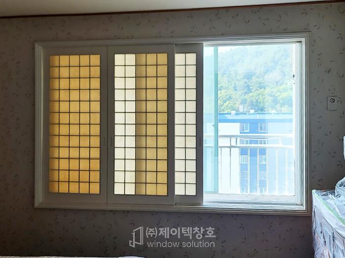 창 너머로 느껴지는 아늑한 계절의 온도 | 부산 신평한신 31평형